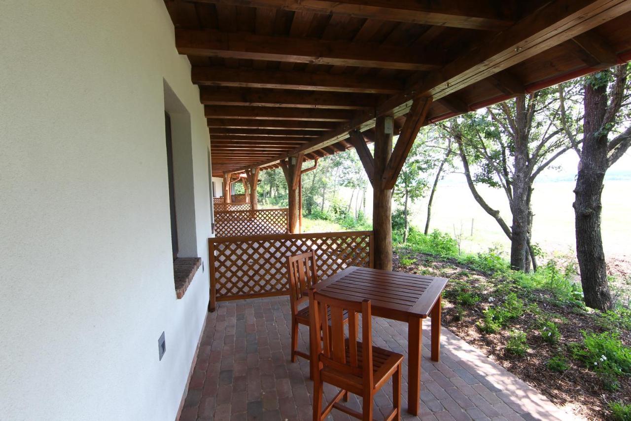 Bibic Nature Lodge Balmazújváros Eksteriør bilde