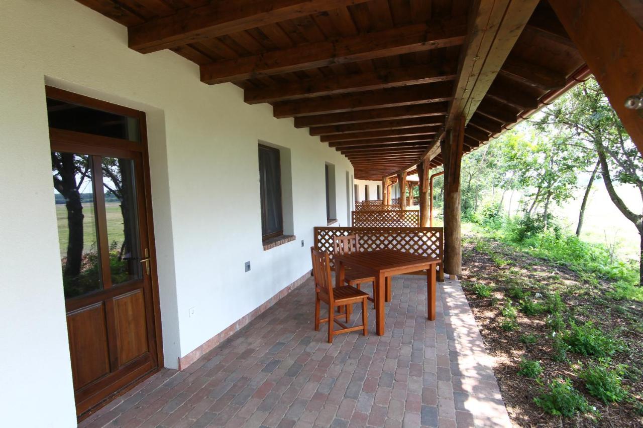Bibic Nature Lodge Balmazújváros Eksteriør bilde